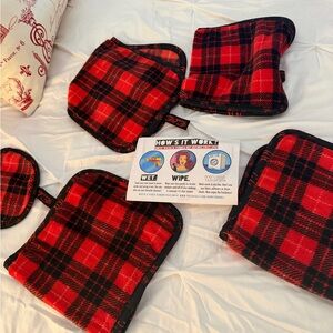 RedHead Plaid Accessories Set - Red and Black
